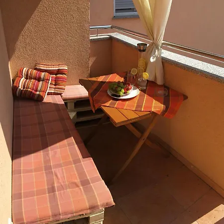 Two-bedroom Sunny * Pula